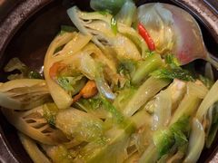 红葱头捞生菜-陶陶居酒家(SM二期购物广场店)