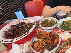 -金陵大勇烧烤·小龙虾·海鲜大咖(竹山路店)