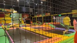 -蹦蹦跳跳(新奥购物中心店)