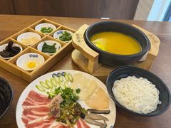 -桥香园云南过桥米线(红龙井店)