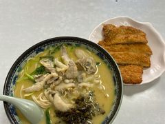 招牌黄鱼面-明呈黄鱼面馆(斜土路店)