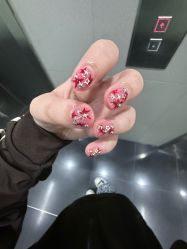 -晨·艺美甲美睫
