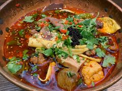 -成都你六姐·牛肉冒菜(上海环宇荟店)
