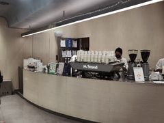 -M Stand(南京新街口金鹰店)