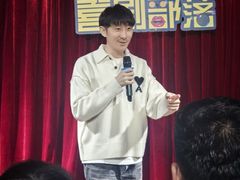 -喜剧部落脱口秀(三里屯店)