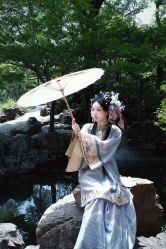 -一揽芳华汉服旗袍体验馆(拙政园店)