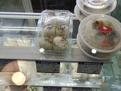 -白玉兰食品(中山公园龙之梦店)