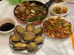 -三亚新鸿港水果一级批发市场