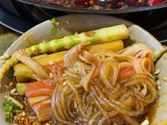 -黄潇洒老火锅(九眼桥宏济巷店)
