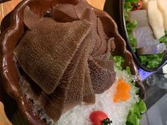 -湊湊火锅·茶憩(杭州湖滨银泰in77店)