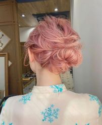 -Hello Lady发型设计