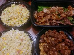 -许哥东北烧烤·铁丳烤串·宫后夹肉(繁花中心店)