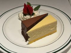 -Wolfgang’s Steakhouse 沃夫冈牛排馆(上海白玉兰广场店)