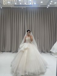 -Bridal Queen·婚纱女皇