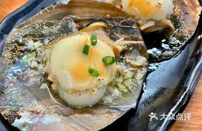 Sauce-Braised Scallops