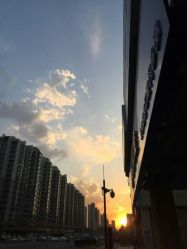 -爱美丽科技美肤中心