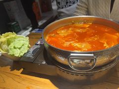 -苹果树下艺术餐厅(宋庄店)