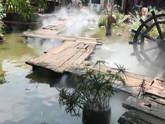 -青瓦房古村落