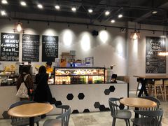 -HELLO 27 意面·沙拉·帕尼尼