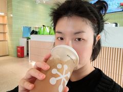 -瑞虹新天地月亮湾