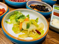 -明洞阿姨·韩式酱蟹烤肉·创意料理(三元桥店)