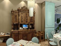 -孔雀云贵川·融合菜(长宁来福士店)