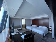 -上海龙之梦万丽酒店