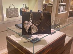 -LV路易威登(国际广场店)