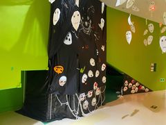 -爱睿思儿童早教亲子游泳(万象城店)