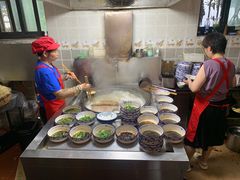 -镇南锅盖面馆(解放路店)