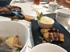 -国际青年会议酒店-苏莱斯餐厅