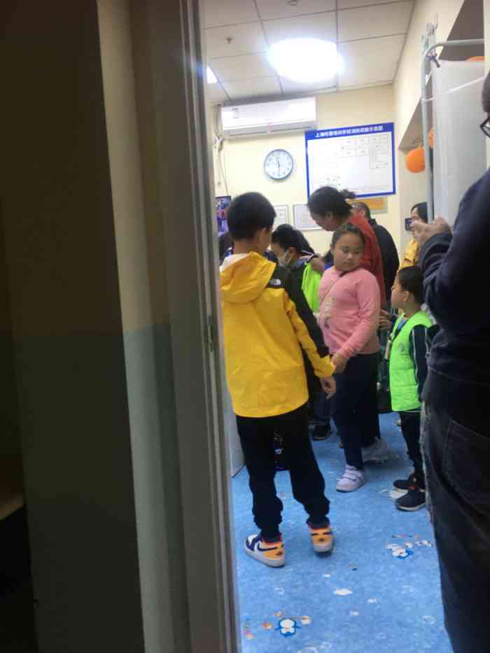 新思维贝恩学堂-"说实话环境和教材都很好的,机构在我们松江.