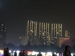 -东港音乐喷泉广场