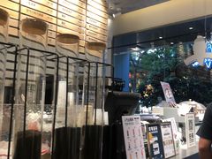 -喜茶(上海打浦桥日月光gelato lab+店)