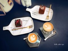 -UNI UNI(环亚凯瑟琳店)