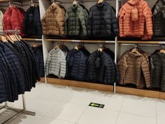 -优衣库(郑州二七万达广场店)