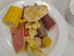 -江门新会碧桂园凤悦凤凰酒店(万达广场店)