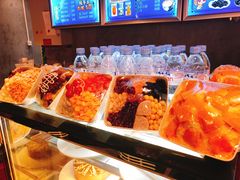 -杨小贤(东融国际影城店)