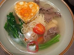 -左庭右院鲜牛肉火锅黑金店(陆家嘴中心店)