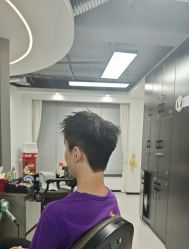 -尤司男士国潮理发馆