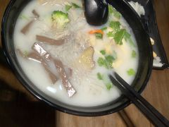 -鸭小妹鸭血粉丝(老门东店)