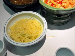 -费大厨辣椒炒肉(高铁吾悦广场店)