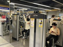 -超鹿运动(大唐世家店)