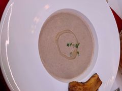 鲜奶油蘑菇汤-马克西姆餐厅(崇文门店)