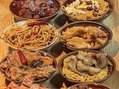 -阳阳老火锅(小南门店)