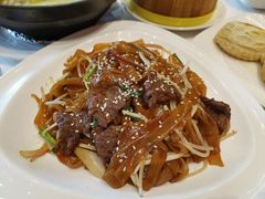 干炒牛河-麒茗餐厅·粤菜·宴会厅·海鲜(锦绣路店)