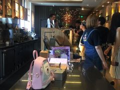 等位区-星巴克(汾阳路店)