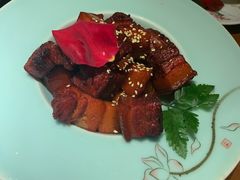 玫瑰红烧肉-花千醉拾季(雨花世茂店)