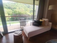 -上海佘山世茂艾美酒店