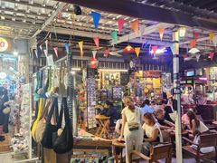 -席娜卡琳火车铁道夜市